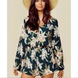 SHOW ME YOUR MUMU Green Floral Print ‘Red Rocks’ Romper Sz Small